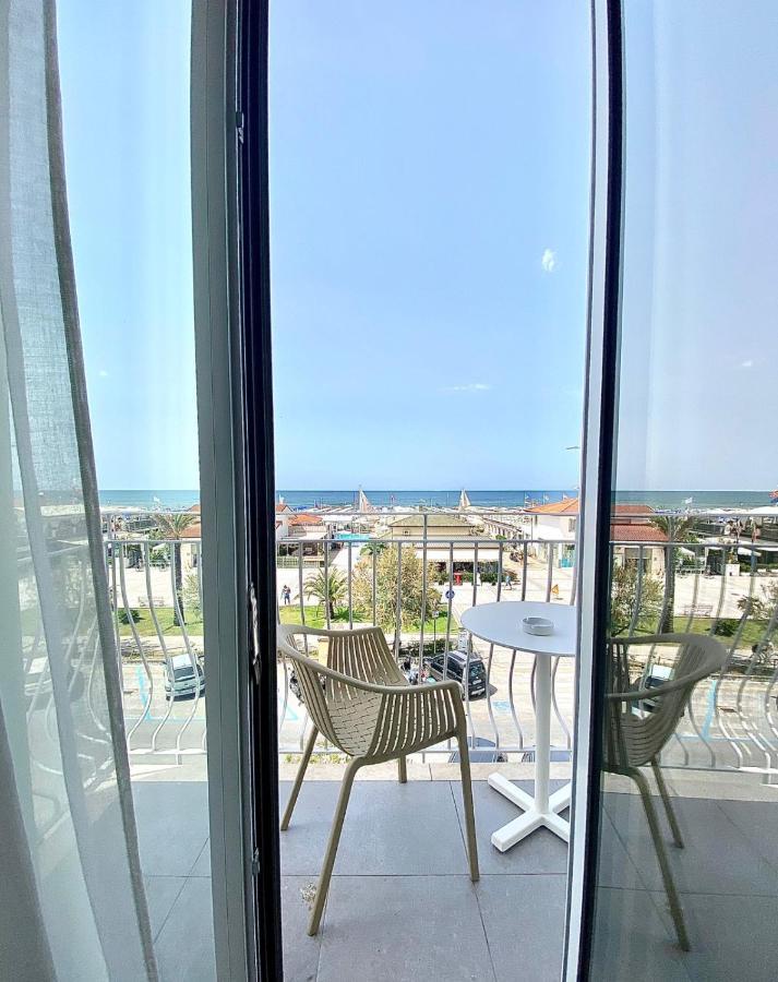 Hotel Medusa Lido di Camaiore Exteriör bild