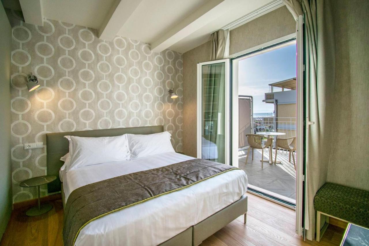 Hotel Medusa Lido di Camaiore Exteriör bild