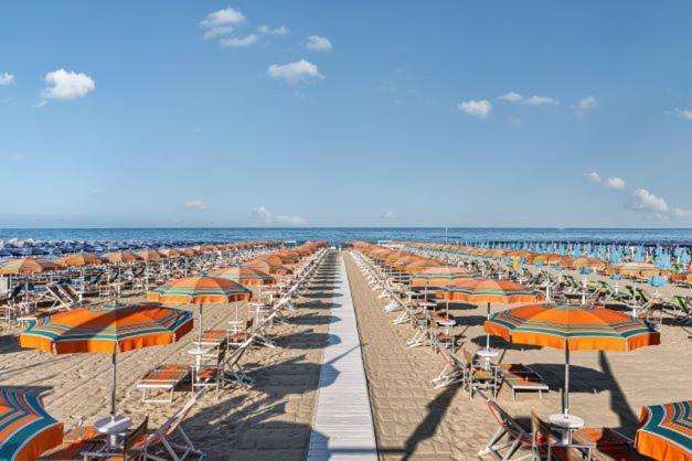 Hotel Medusa Lido di Camaiore Exteriör bild
